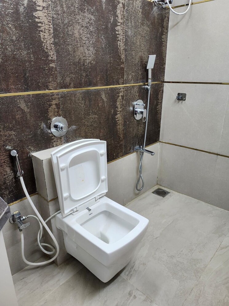 Bathroom, archstone-infinity-tower 3 Bedroom 953 Sq.Ft. Apartment In Kopar Khairane Navi Mumbai 7348893