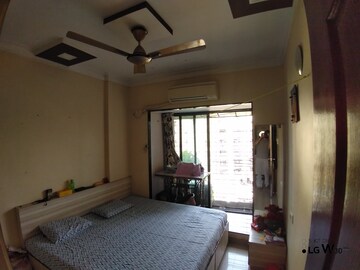 Bedroom in 2 BHK Apartment at Mira Road East – for Sale