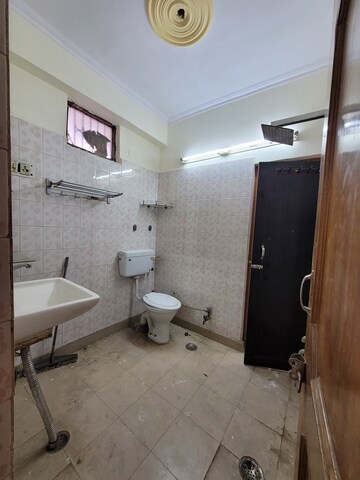 Bathroom in 3 BHK Builder Floor at Dilshad Garden – for Sale