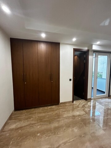 Room in 3 BHK Builder Floor at New Rajinder Nagar – for Sale