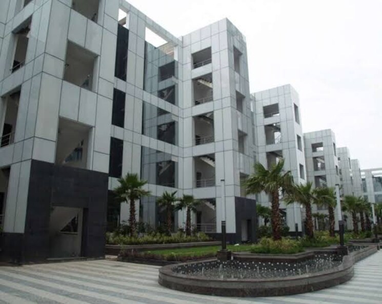 Exterior View, urbtech-trade-centre Commercial Office Space in IT/SEZ 201 Sq.Ft. In Sector 132 Noida 7349792