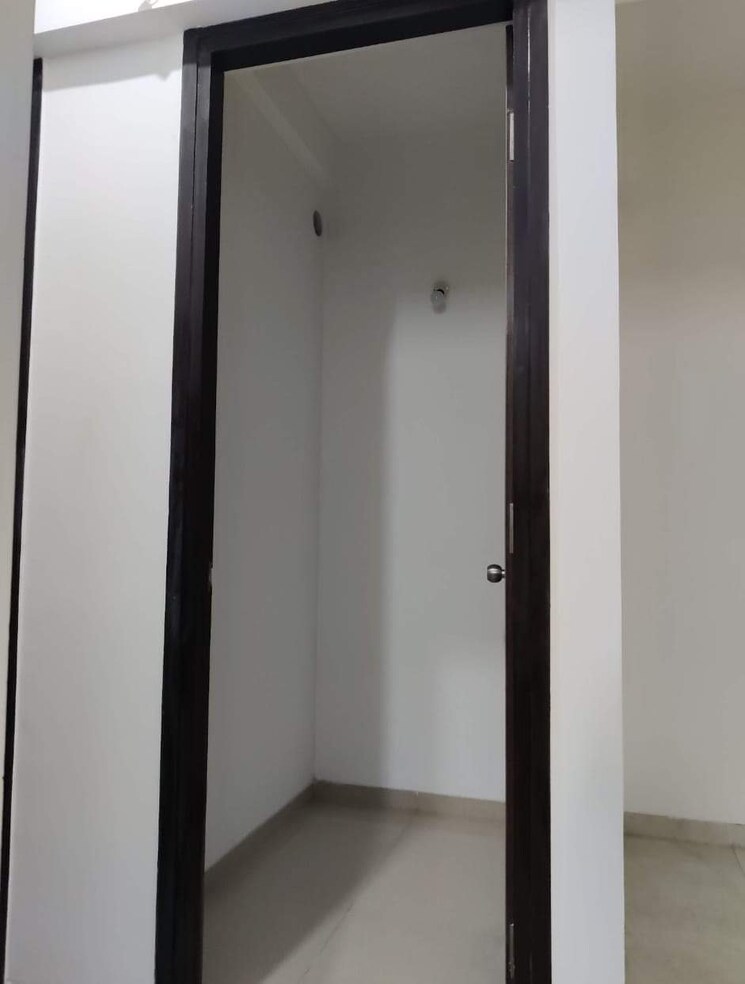 Room, lodha-palava-city-lakeshore-greens 1.5 Bedroom 630 Sq.Ft. Apartment In Dombivli East Thane 7350052