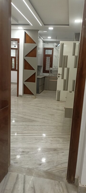 3 BHK Builder Floor For Sale in Rohini Sector 11