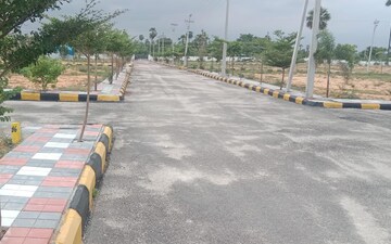 Plot For Sale in Hakimpet
