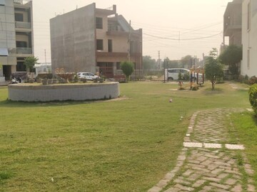  Plot For Sale in Central Derabassi