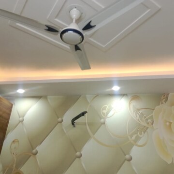 Room in 2 BHK Builder Floor at Sector 8, Dwarka – for Sale