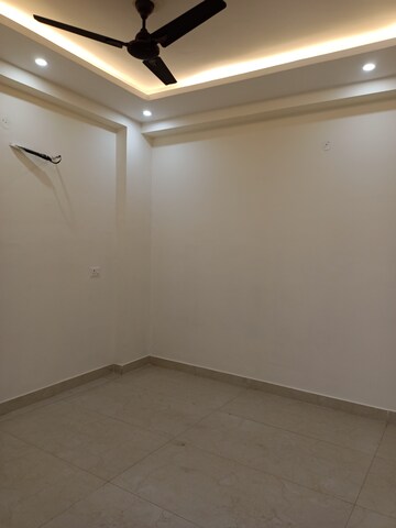 Room in 3 BHK Builder Floor at Chattarpur – for Sale