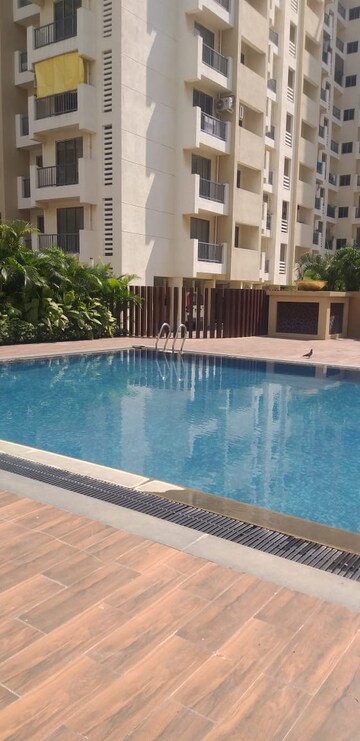 Swimming Pool in 1 BHK Apartment at Ekta World Parksville, Virar West – for Sale
