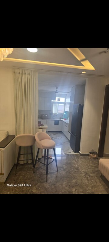 Bathroom in 3 BHK Builder Floor at Dlf Phase I – for Sale