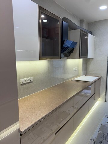 Kitchen in 3 BHK Builder Floor at Sector 57 – for Sale