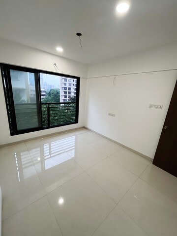 Room in 1 BHK Apartment at Panom Park Malad, Malad West – for Sale