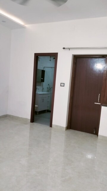 Building Lobby in 6+ BHK Villa at Sector 51 – for Sale