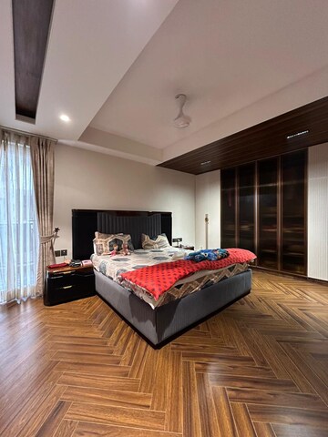 Bedroom in 4 BHK Builder Floor at Sector 57 – for Sale