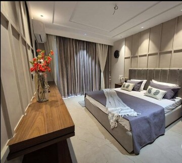 Room in 4 BHK Apartment at Ambala Highway – for Sale