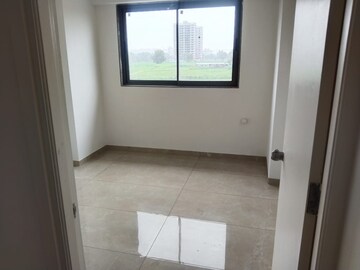 Room in 3 BHK Apartment at Gota – for Sale