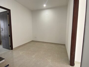 Room in 3 BHK Independent House at Park Avenue, Mussoorie Road – for Sale