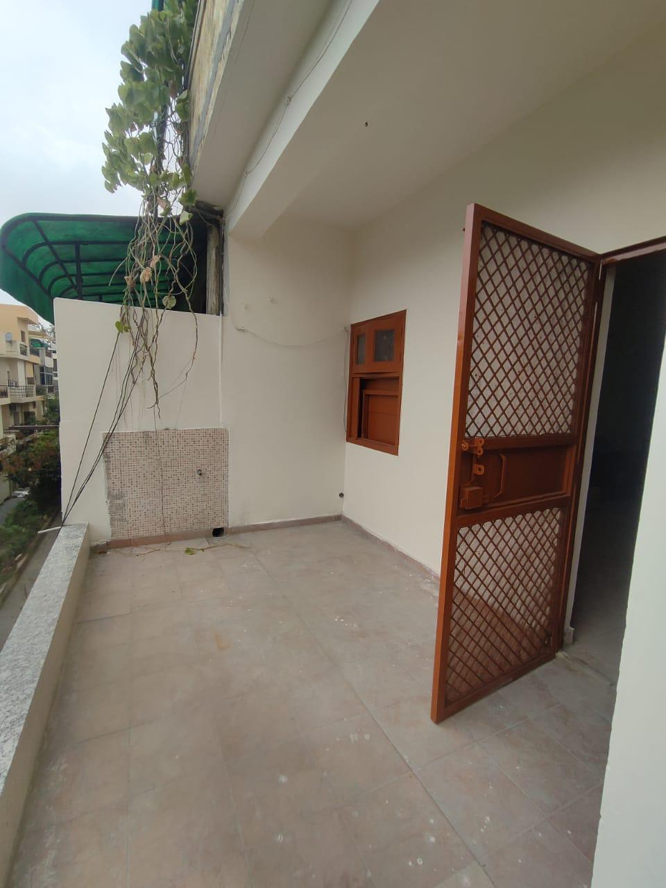 2 BHK Apartment For Rent in Ekta Apartments Paschim Vihar Paschim Vihar Delhi  7353383