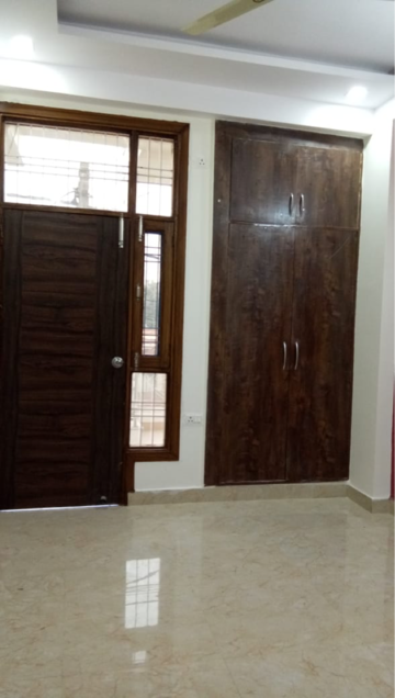 Room in 3 BHK Builder Floor at Vasundhara Sector 5 – for Sale