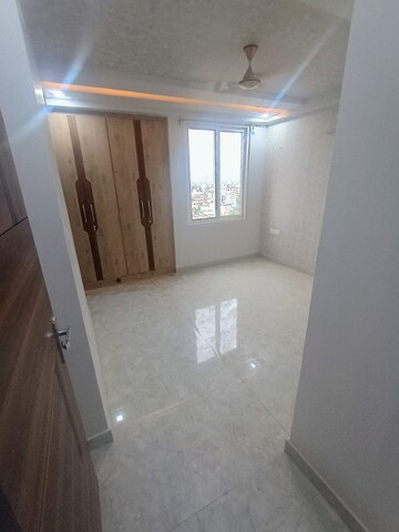 Room in 3 BHK Apartment at Salasar Residency Mansarovar, Mansarovar – for Rent
