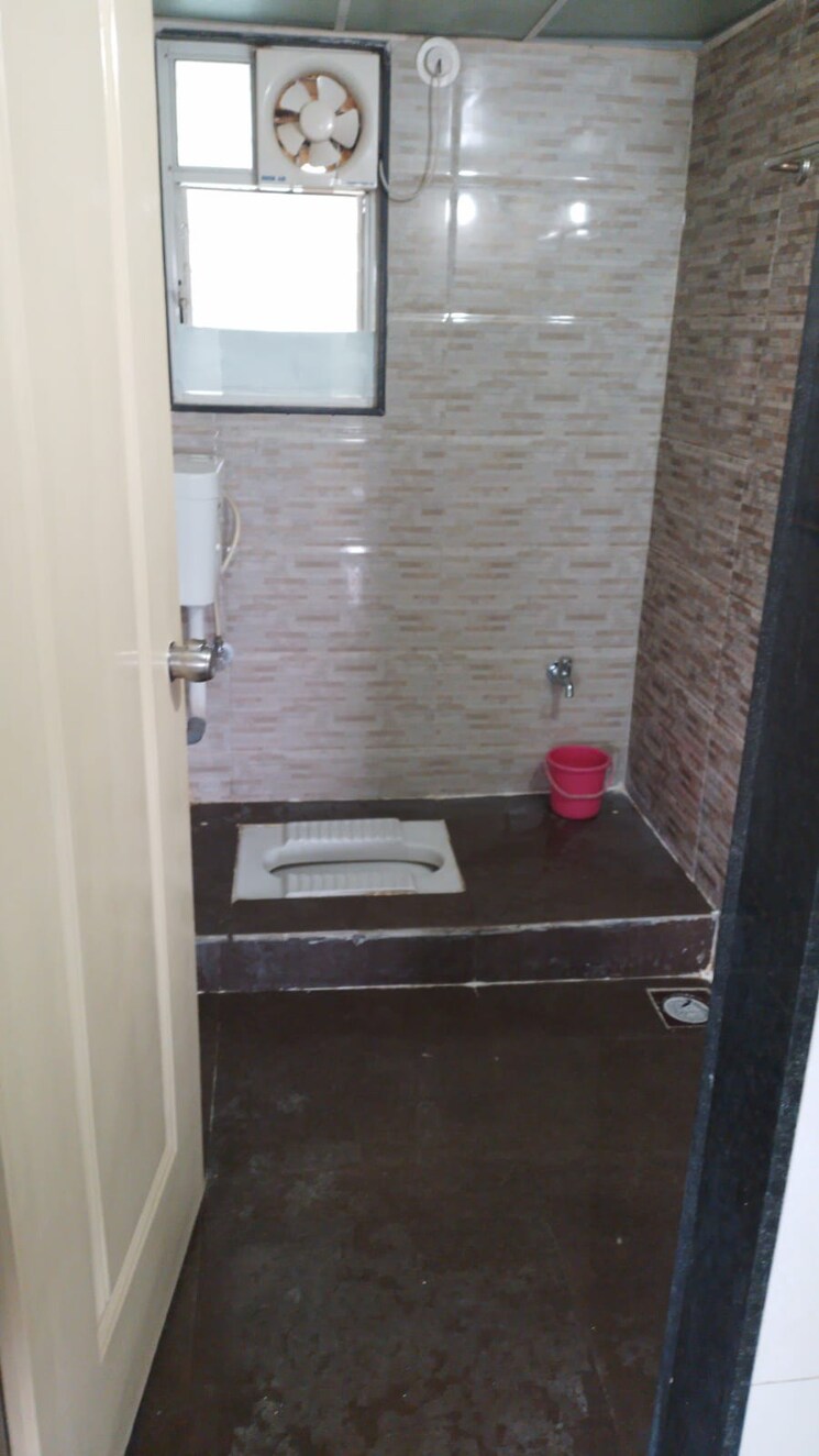 Bathroom, shree-ganesh-graceland 2 Bedroom 930 Sq.Ft. Apartment In Pimple Saudagar Pune 7353486