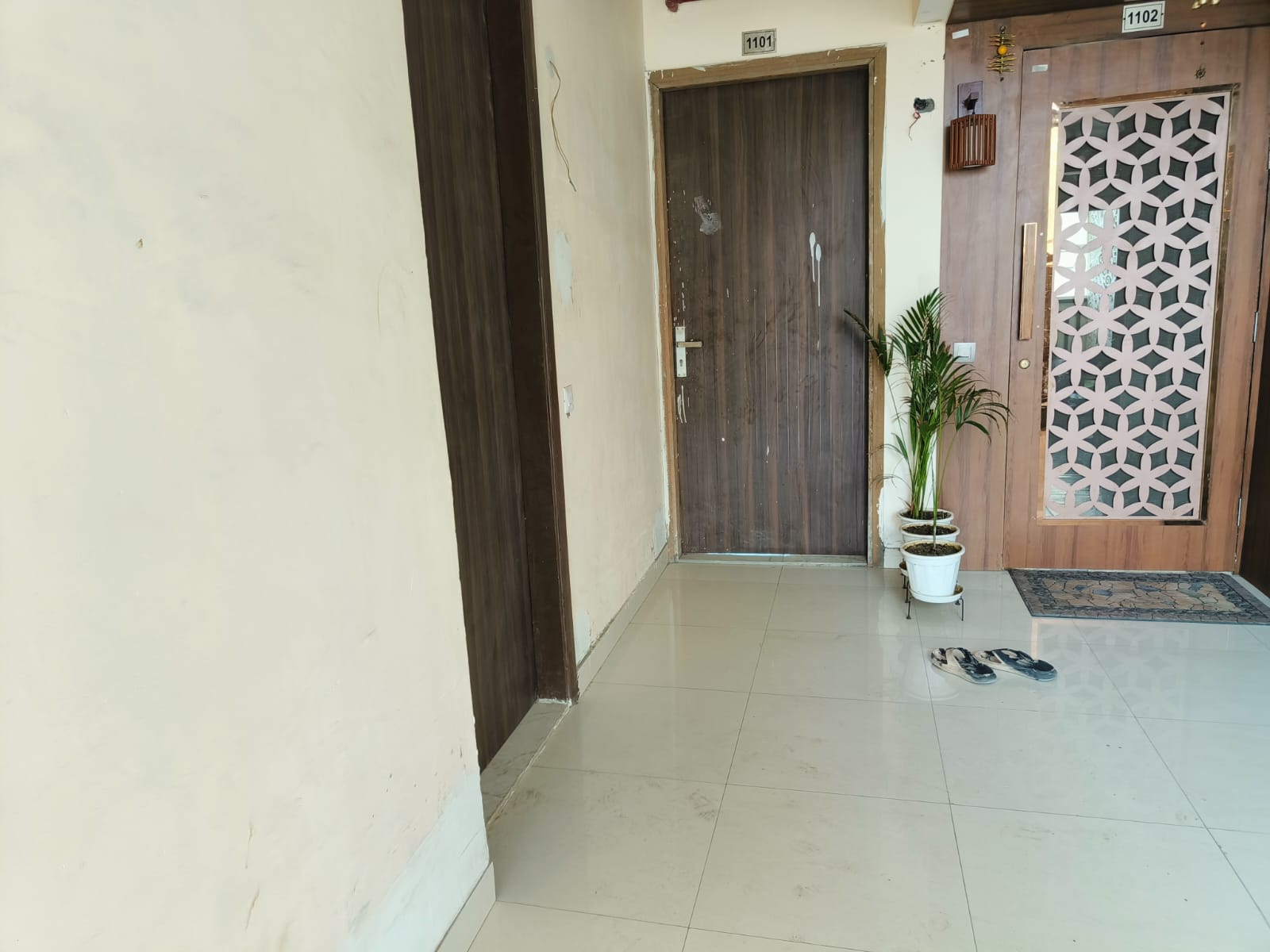 2.5 BHK Apartment For Rent in The Golden Gate Mahurali Ghaziabad  7353648