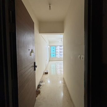 2 BHK Apartment For Resale in Kalpataru Crest Swami Samarth Cooperative Industrial Area Mumbai  7353666