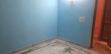 Room in 1 BHK Apartment at Sector 46 – for Sale