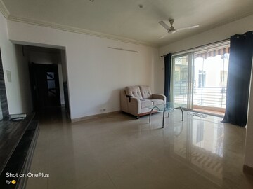 Room in 2 BHK Apartment at Nahar Amrit Shakti, Chandivali – for Sale