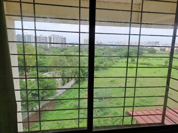 Room in 2 BHK Apartment at Kolte Ivy Estate, Wagholi – for Sale