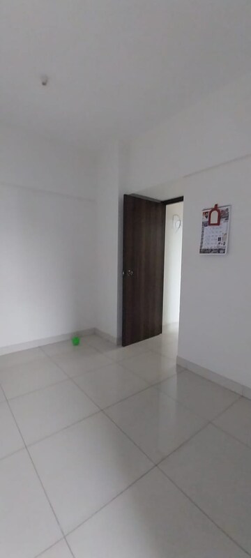 Room in 1 BHK Apartment at Aryan One, Badlapur East – for Sale
