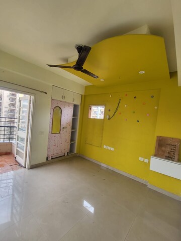 Living Room in 2.5 BHK Apartment at RPS Savana, Sector 88 – for Sale