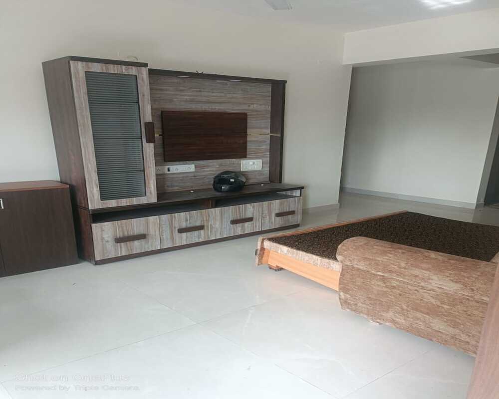 2 BHK Apartment For Resale in Dadar East Mumbai  7354308