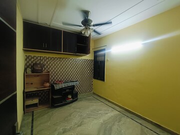 Room in 3 BHK Builder Floor at Green Fields Colony – for Sale