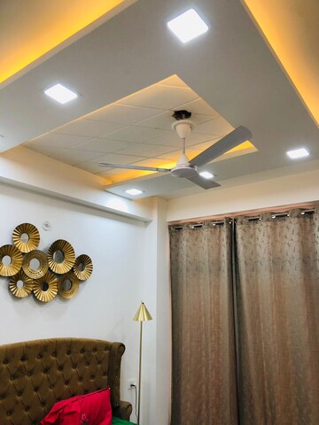 Furnished Amenities in 2.5 BHK Apartment at Sector 1 Greater Noida – for Sale