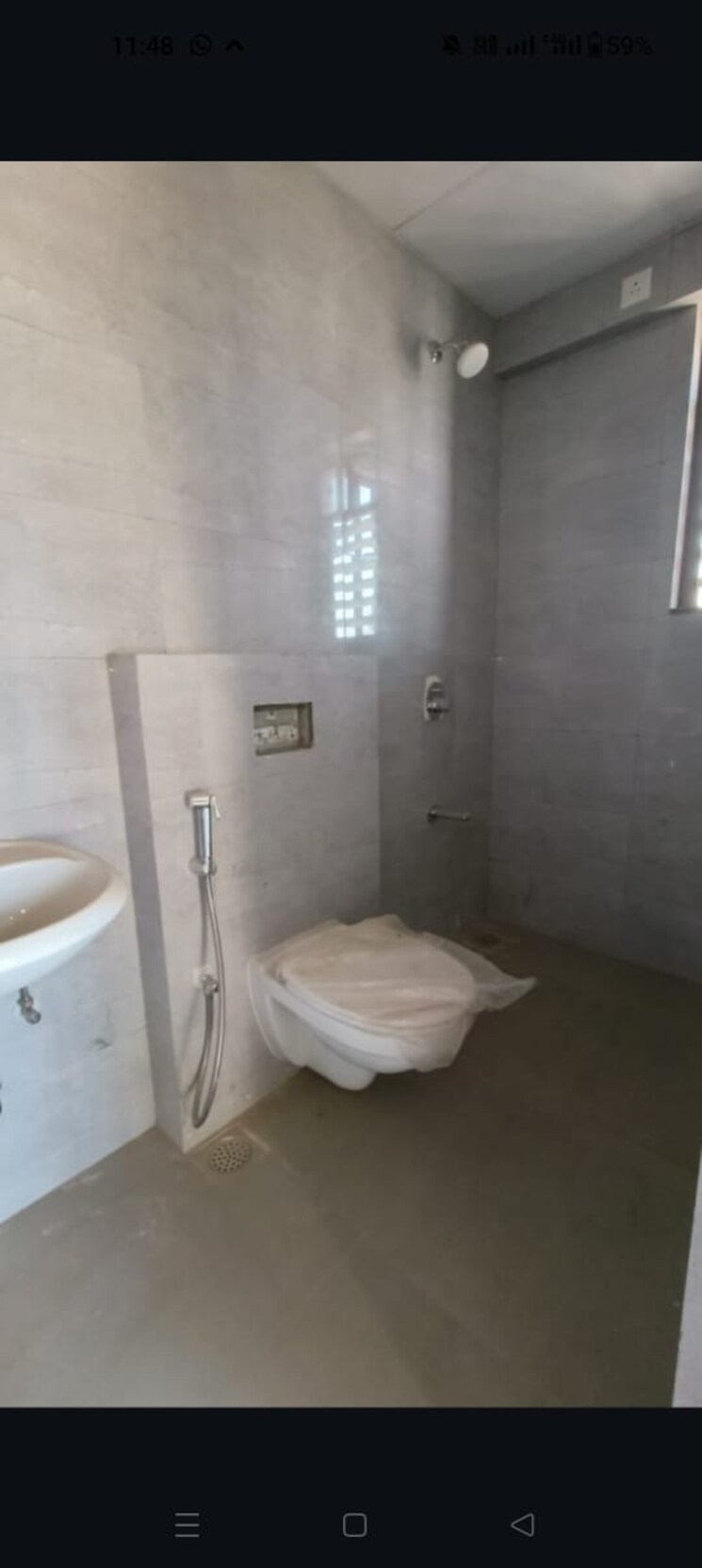 Bathroom, om-chs-kandivali 3 Bedroom 1008 Sq.Ft. Apartment In Kandivali West Mumbai 7354772