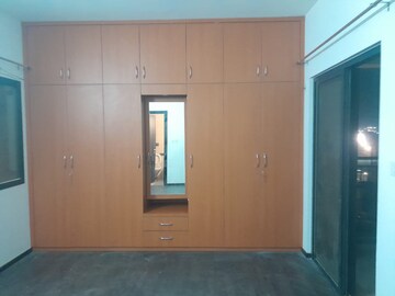 Room in 3 BHK Apartment at MRG Crown, Sector 106 – for Sale
