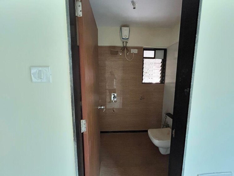 Attached Bathroom, sagar-city-artic 3 Bedroom 866 Sq.Ft. Apartment In Andheri West Mumbai 7355355