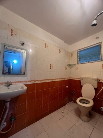 Bathroom in 2 BHK Apartment at Royal Homes Lucknow, Behta – for Sale