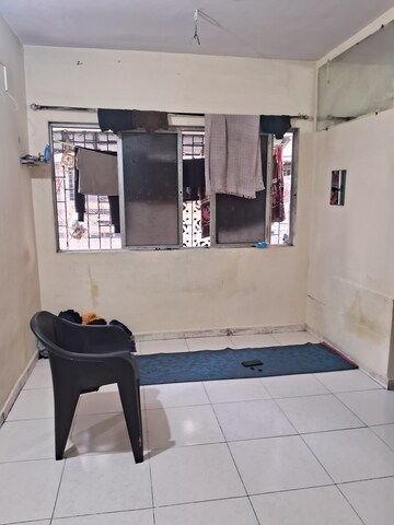 Room in 1 RK Apartment at Nalasopara West – for Sale