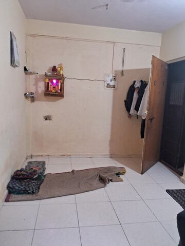 Room in 1 RK Apartment at Nalasopara West – for Sale
