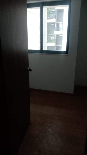 Room in 2.5 BHK Apartment at Lodha Downtown, Dombivli East – for Sale