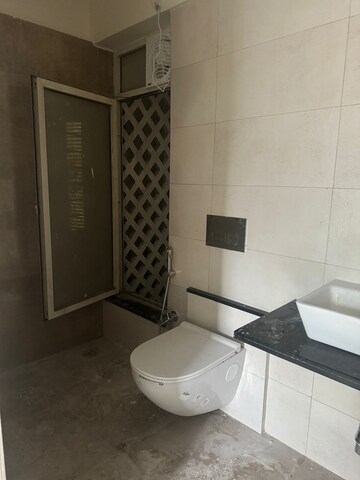 Bathroom in 2.5 BHK Apartment at Evershine Crown, Kandivali East – for Sale