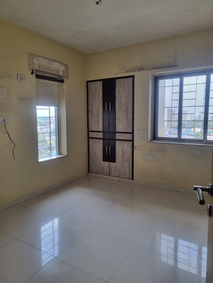 undefined, soham-garden 3 Bedroom 1000 Sq.Ft. Apartment In Manpada Thane 7356564