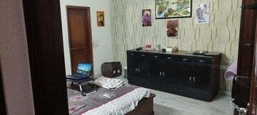 Kitchen in 6+ BHK Villa at Sector 30 – for Sale