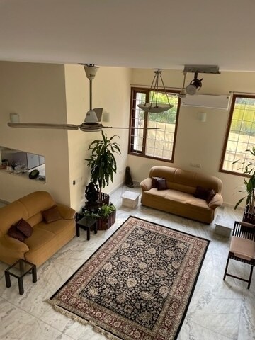 6+ BHK Villa For Sale in Sector 27