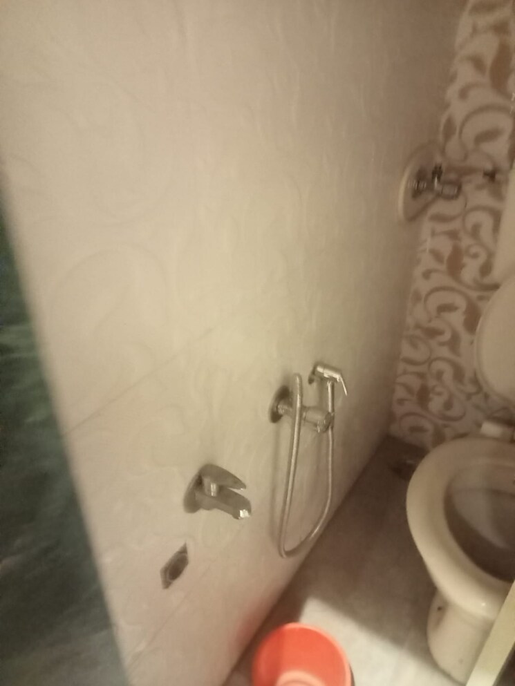 Bathroom, indraprastha-chs-kalyan 2 Bedroom 1060 Sq.Ft. Apartment In Kalyan West Thane 7357360