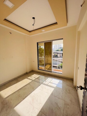 Room in 3 BHK Apartment at Kalyan West – for Sale
