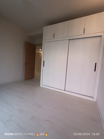 Room in 2 BHK Apartment at M3M Sky City, Sector 65 – for Sale