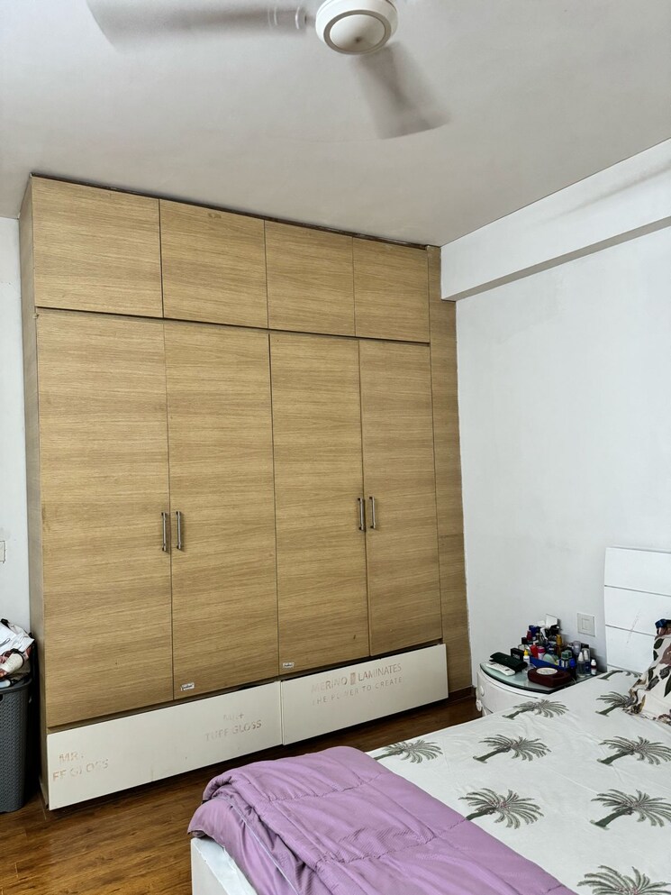 Room, tulip-violet 3 Bedroom 1578 Sq.Ft. Apartment In Sector 69 Gurgaon 7357683