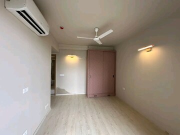Room in 2 BHK Apartment at M3M Heights, Sector 65 – for Sale